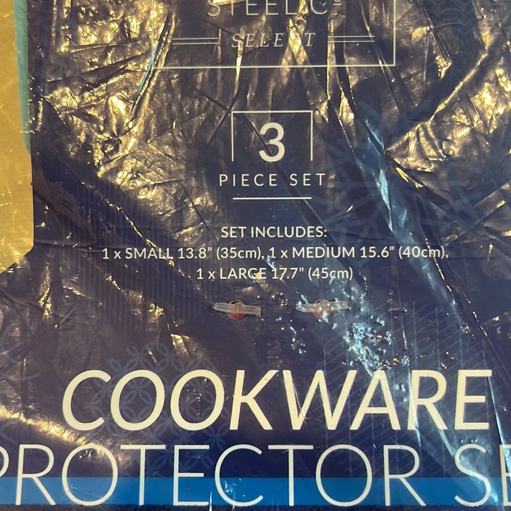 NWT Cookware Protection Set - Picture 5 of 9